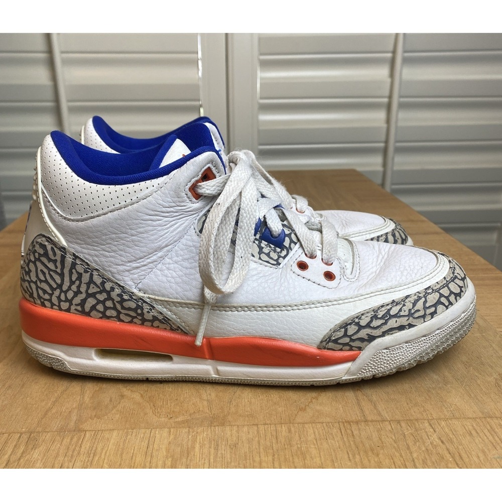 Jordan 3 Retro Size 4.5. youth Sneakers White/Blue/Orange Basketball NO BOX